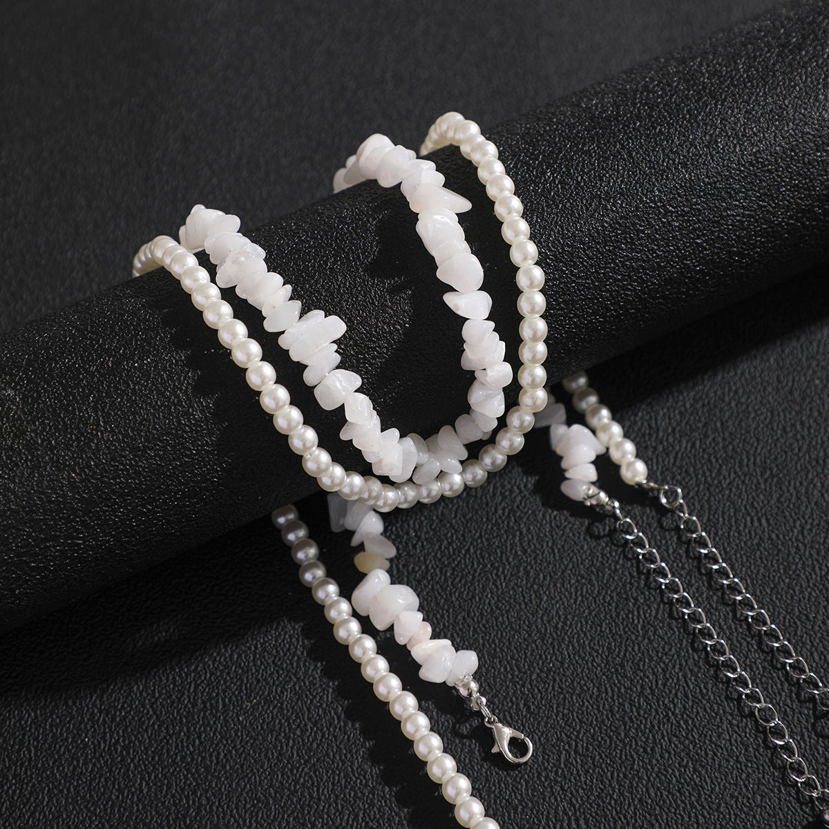 Men's Gravel Pearl Necklace Two-piece Set Light Luxury Retro High-grade Folding Clavicle Chain