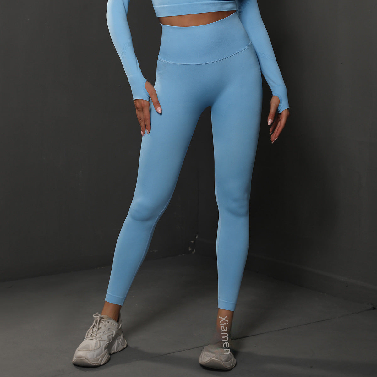 Spot Spring And Summer New Seamless Smiley Peach Hip Training Yoga Pants Women's Sports Running Hip Fitness Pants