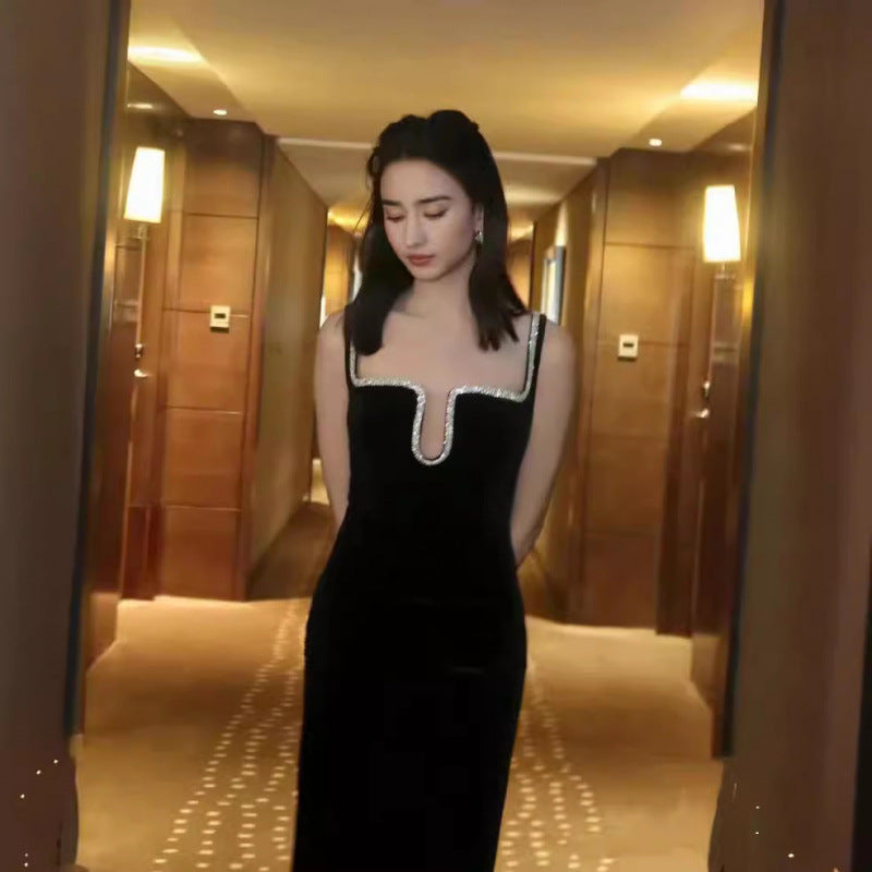 Early Spring New French Style Sexy Socialite Diamond Collar Party Party Dress Velvet Dress